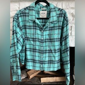 American Eagle cropped flannel